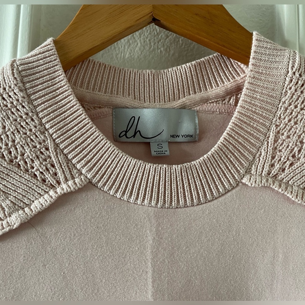 dh New York knitted top - Picture 3 of 4